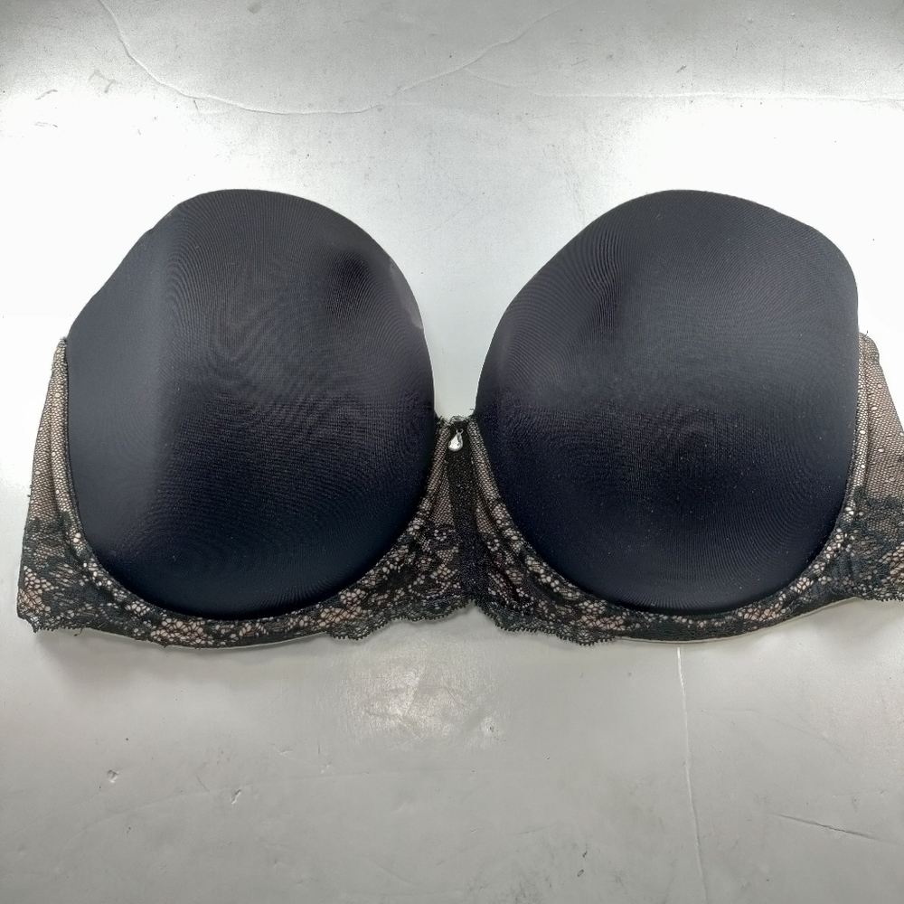 Torrid Strapless Multi-Way Bra 38DDD Black Lacey Optional Straps NOT Included